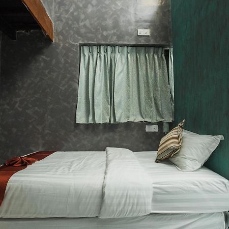 Ostello Rangoon Boutique House Esterno foto
